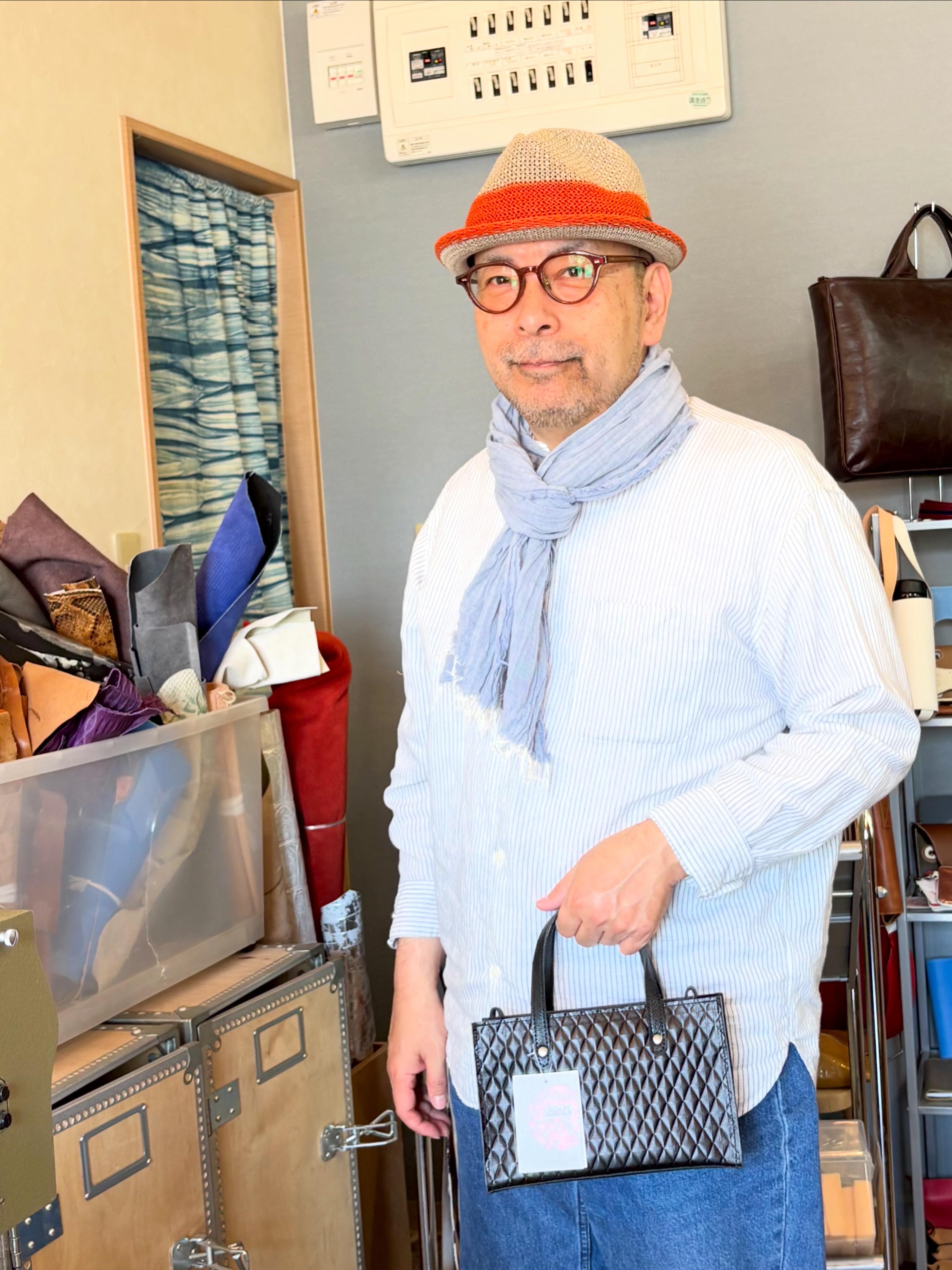 上質な素材を使用したハンドメイド